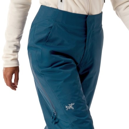 Arc'teryx Andessa Insulated Snow Pants - Women's 5