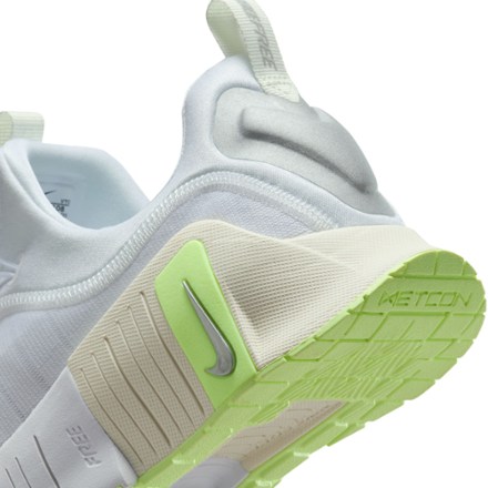 Nike Free Metcon 6 Workout Shoes - Women's 7