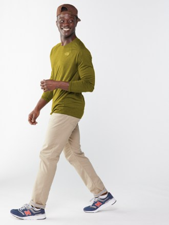 The North Face EA Big Pine Long-Sleeve Crew T-Shirt - Men's 3
