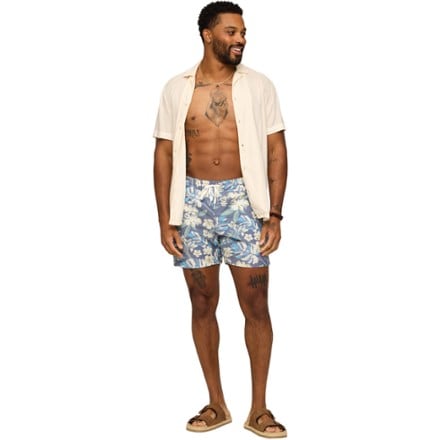 Chubbies Stretch 5.5" Lined Swim Trunks - Men's 2