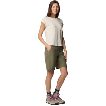 Columbia Leslie Falls Long Shorts II - Women's 2