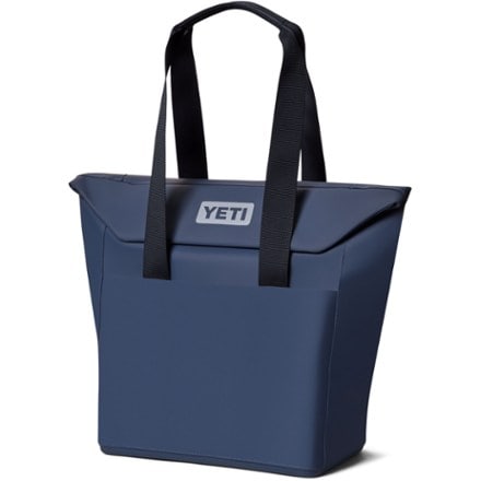YETI Daytrip 20 L Insulated Tote Bag 1