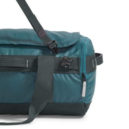The North Face Base Camp Voyager Duffel - 42 L 5
