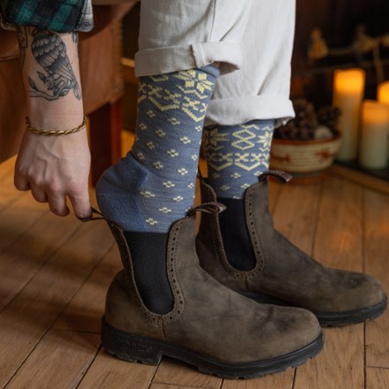 Location Image for Shetland Crew Lightweight Lifestyle Socks - Women's