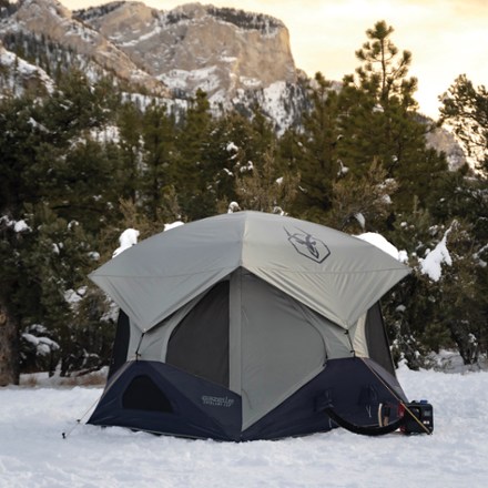 Gazelle T4 Overland EXP Hub Tent with Footprint 3