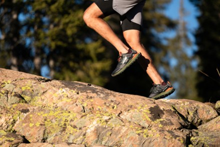 Lone Peak 7 Trail-Running Shoes - Men's
