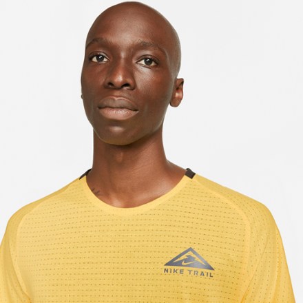 Nike Dri-FIT Trail Solar Chase Top - Men's 3