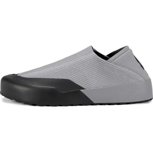 Detail Image of color Void/Black