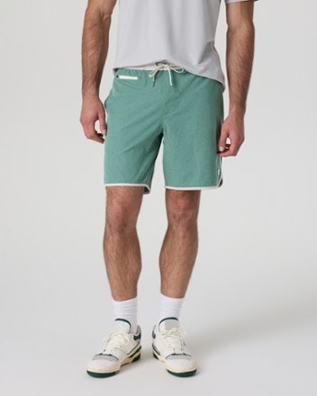Vuori Banks Shorts - Men's 7" Inseam 1