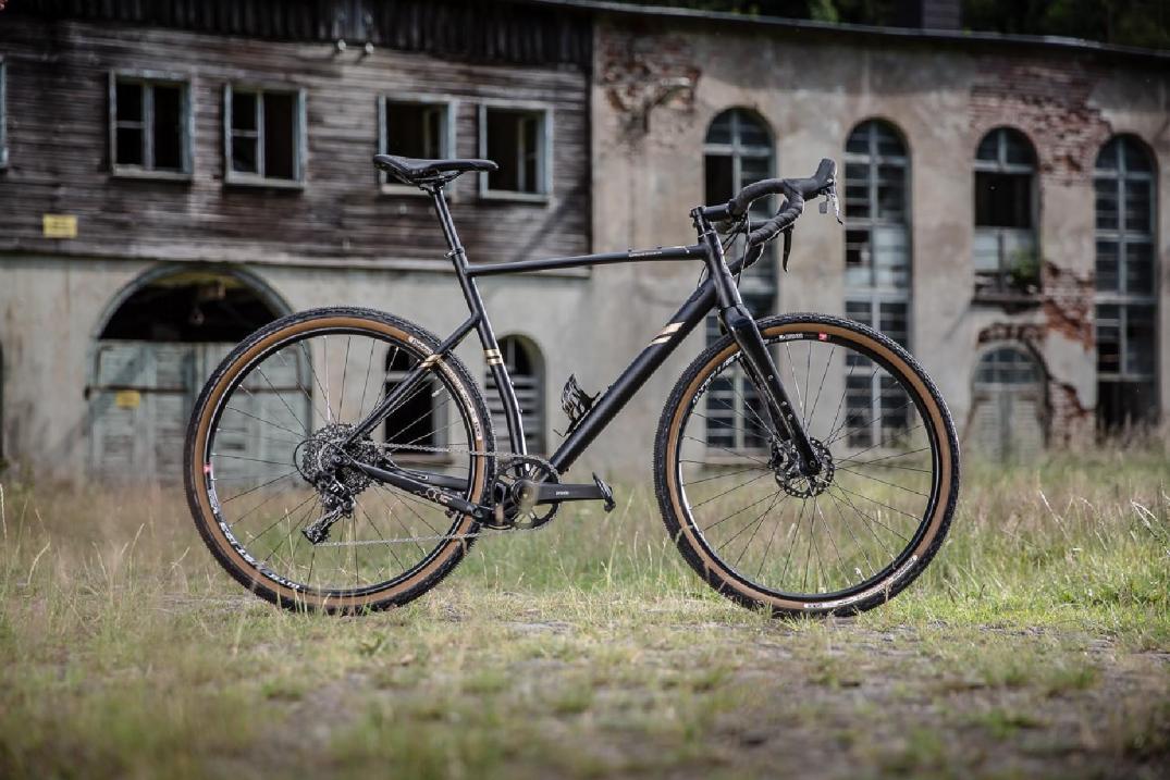 Location Image for The Owl Water Bottle Cage