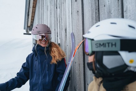 Location Image for I/O MAG S ChromaPop Snow Goggles with gogglesoc