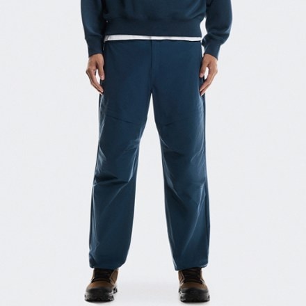 On On x BEAMS x REI Co-op Trek Pants 0