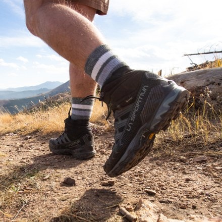 la sportiva ultra raptor ii mid wide gtx