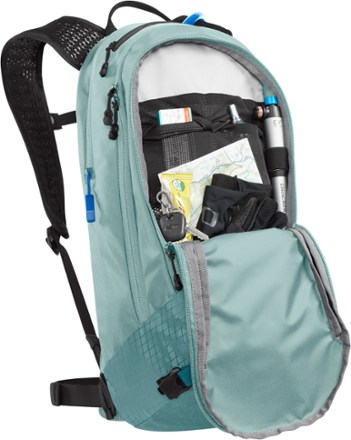 CamelBak M.U.L.E. 12 Hydration Pack 100 fl. oz. - Women's 6