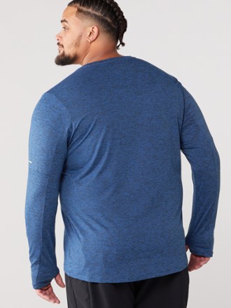 Nike Element Crew Shirt - Men's 2