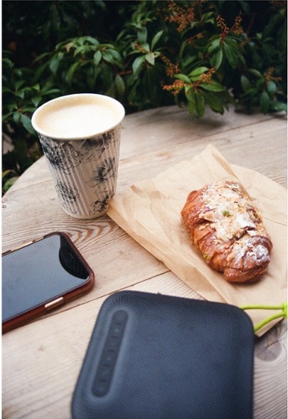 Location Image for InstantGo 5000 Built-in Lightning Cable Power Bank