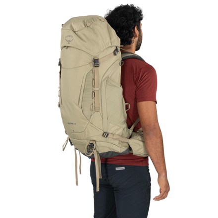 osprey atmos 65l backpack Amazon.com : Osprey Atmos AG 65L Men's Backpacking Backpack, Black, S/M :  Sports & Outdoors