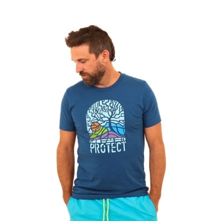 Slow Loris Protect T-Shirt 3