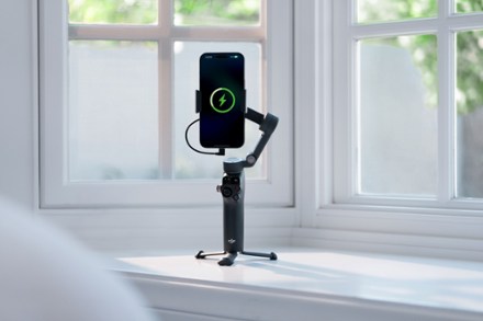 DJI Osmo Mobile 8 | REI Co-op