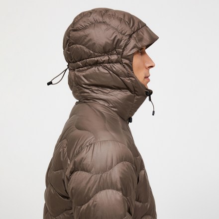 Peak Performance Helium Down Hood Jacket - Men's 5