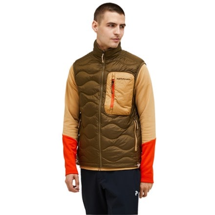 Peak Performance Helium Utility Down Vest - Men's 1
