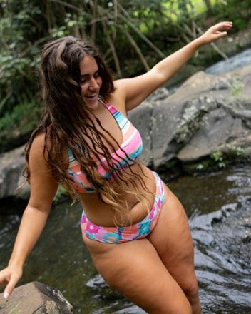 Nani Swimwear Classic Bikini Swimsuit Bottoms - Women's 6