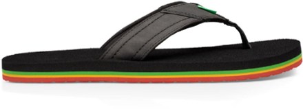 sanuk flip flops near me