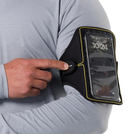 Nathan Laser Light 5K Phone Carrier 8