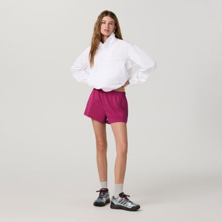 Vuori Halo Shorts - Women's 2