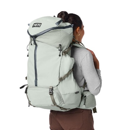 YETI Skala 50 L Pack - Women's 6