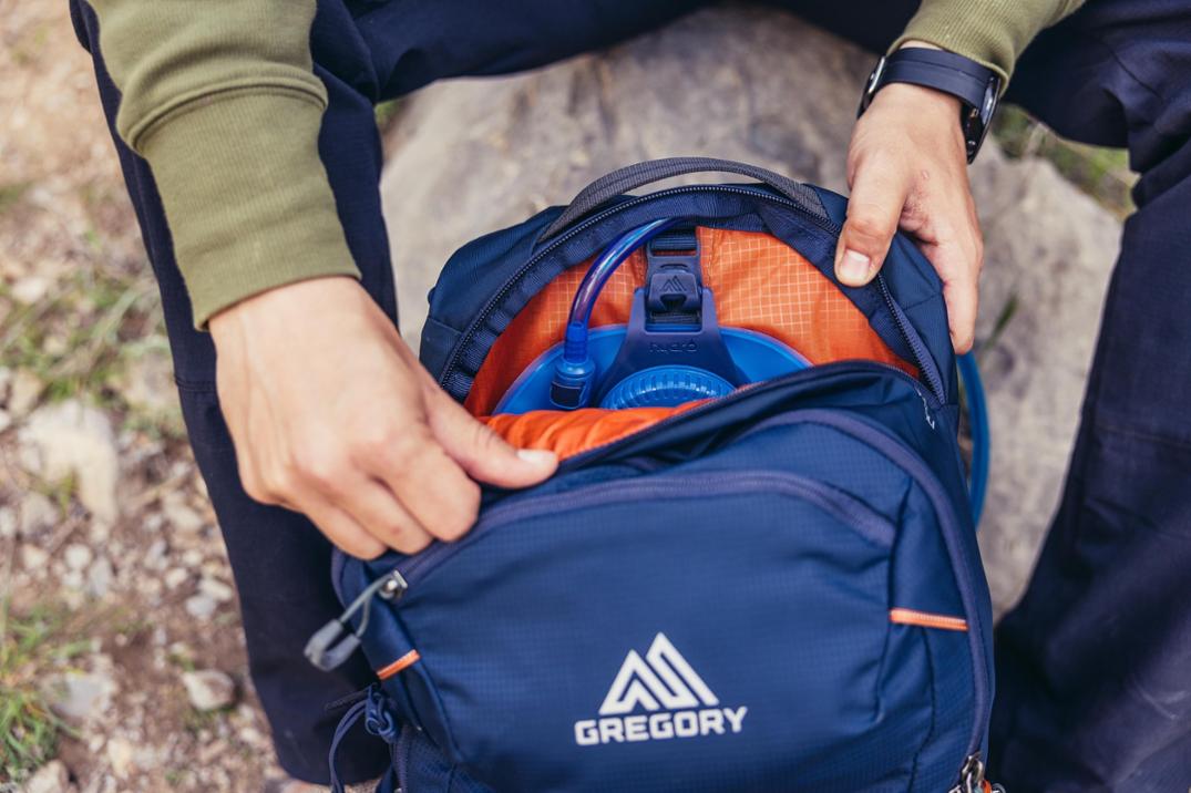 Location Image for Inertia 18 H2O Hydration Pack - Men's