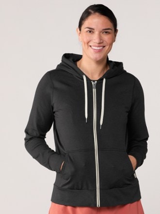 Vuori Halo Performance Hoodie 2.0 - Women's 1