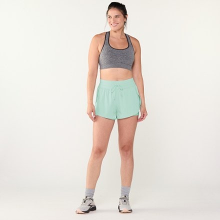Vuori Daily Speed Shorts - Women's 3