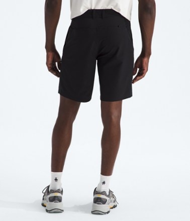 The North Face Rolling Sun Packable 9" Shorts - Men's 1