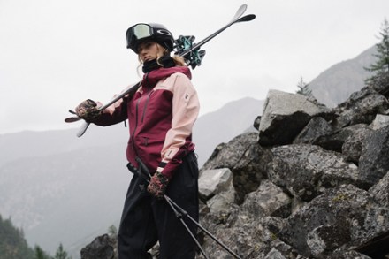 Location Image for Vertec 3L Jacket - Women's