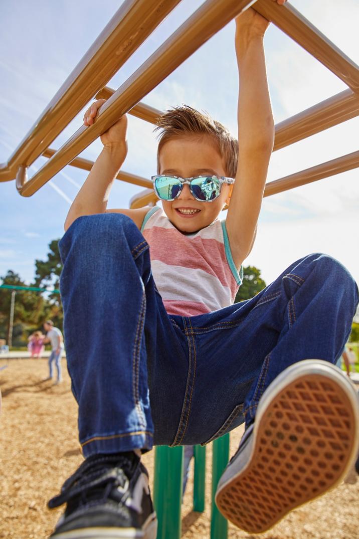 Location Image for Premiums Polarized Sunglasses - Kids'