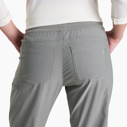 KUHL Trekr Pull-On Capri Pants - Women's 4
