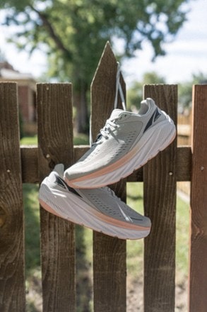 Altra VIA Olympus 2 Road-Running Shoes - Women's 4