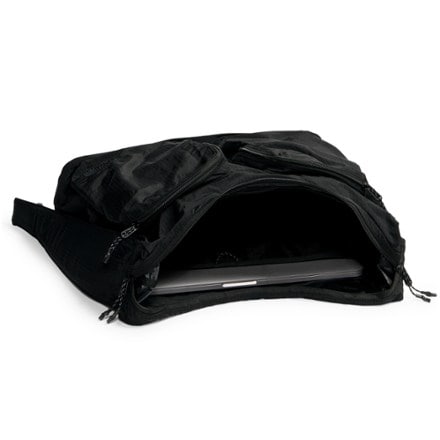 The North Face Never Stop Tote 2