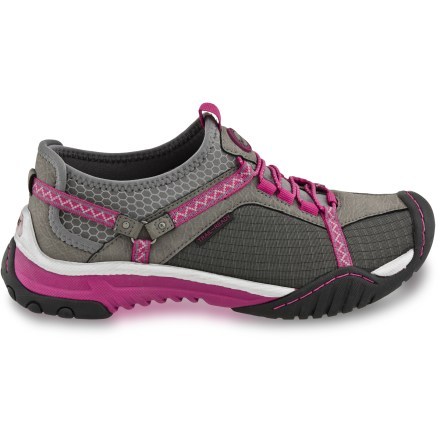 Side view (Grey/Raspberry)