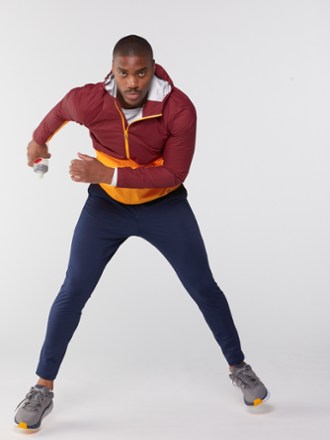 Janji Rainrunner Pack Jacket - Men's 3
