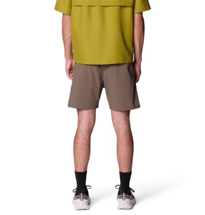 Mountain Hardwear Peak Rambler 7" Shorts - Men's 5