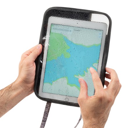 Nite Ize RunOff Waterproof Tablet Case 4
