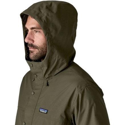 Patagonia Outdoor Everyday Rain Jacket - Men's 6