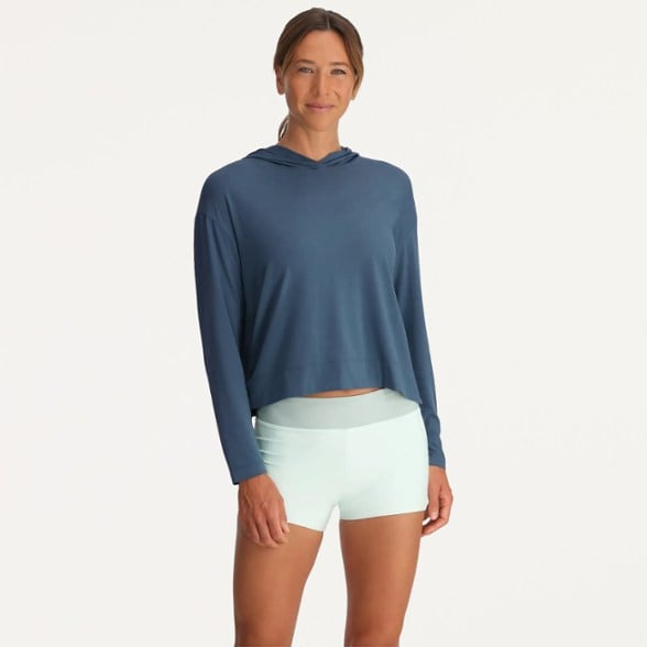 On Body Image of color Pacific Blue