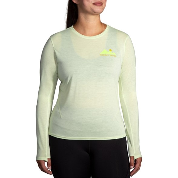 On Body Image of color Light Meadow/Runner High