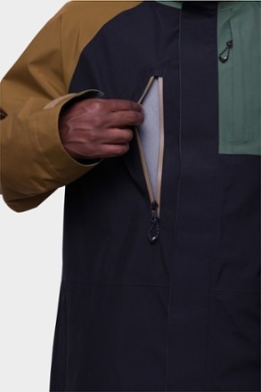 686 GORE-TEX Core Jacket - Men's 7