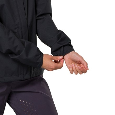 PEARL iZUMi Canyon 2.5L WxB Rain Jacket - Women's 10