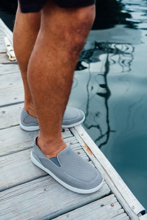 OluKai Nohea Pae Shoes - Men's 5
