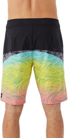 O'Neill Hyperfreak Tech Block 20" Board Shorts - Men's 1